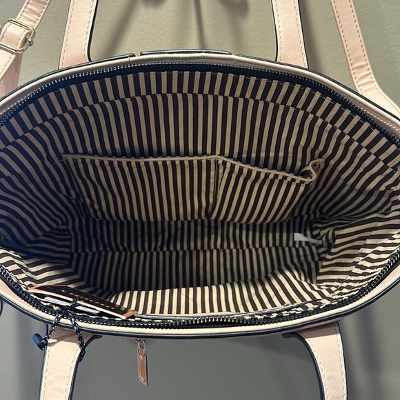 NWT Diophy Handbag Shoulder Bag Purse Cream Green Red Silver Stripes Vegan Tote - Picture 6 of 8